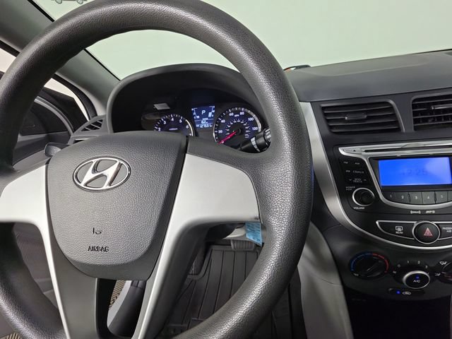 Used 2012 Hyundai Accent GLS FWD image 27