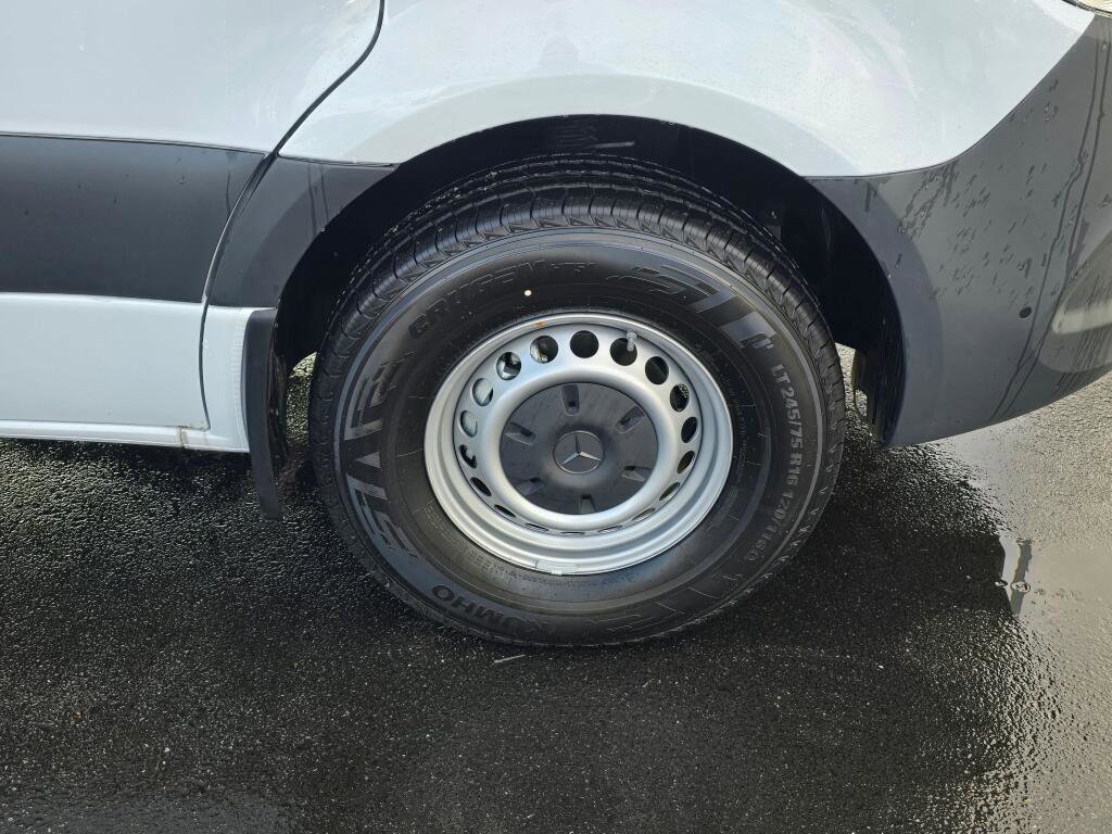 New 2025 Mercedes-Benz Sprinter 2500 image 10