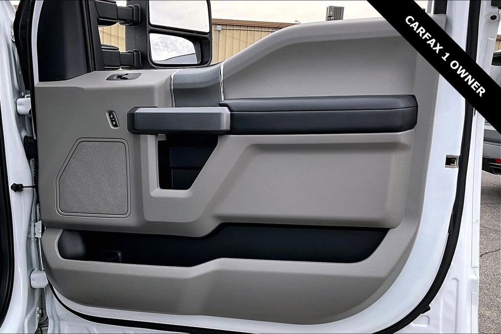 Used 2022 Ford F250 XLT w/ Black Appearance Package image 26