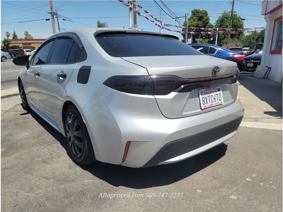 Used 2022 Toyota Corolla LE FWD image 8