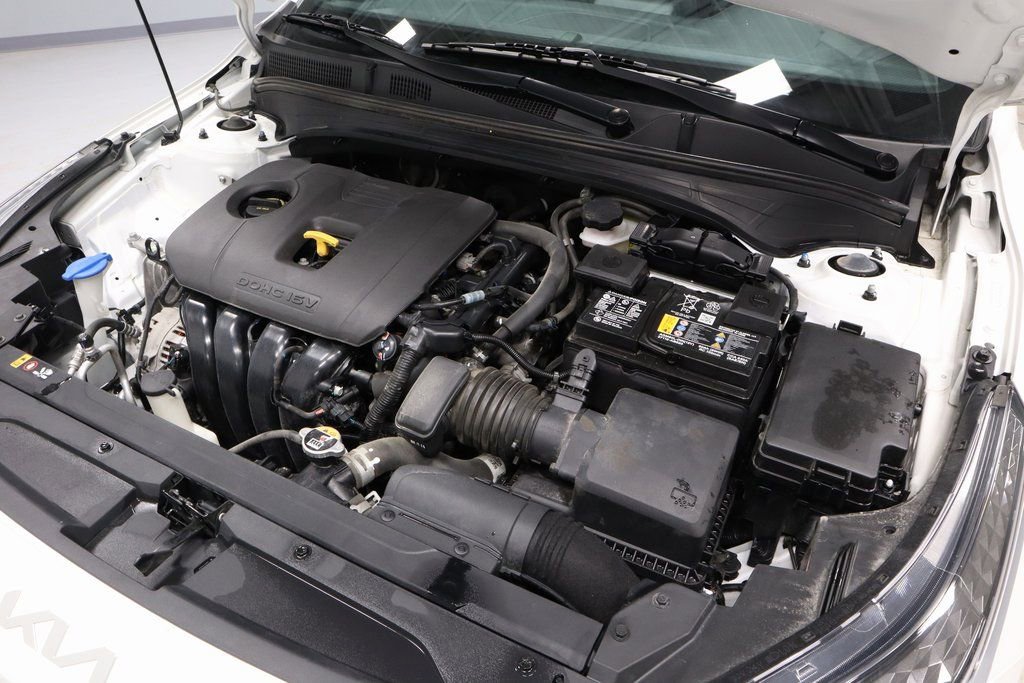 Used 2024 Kia Forte GT-Line w/ GT-Line Premium Package image 13