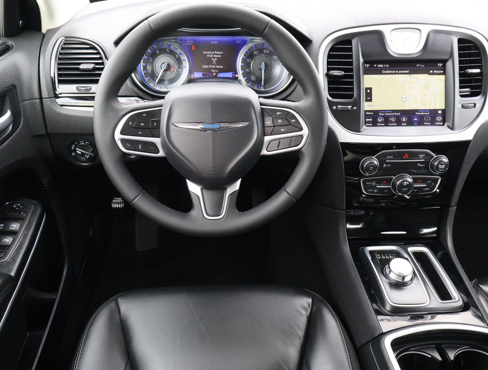 Used 2023 Chrysler 300 Touring L w/ Popular Equipment Group AWD/4WD image 9