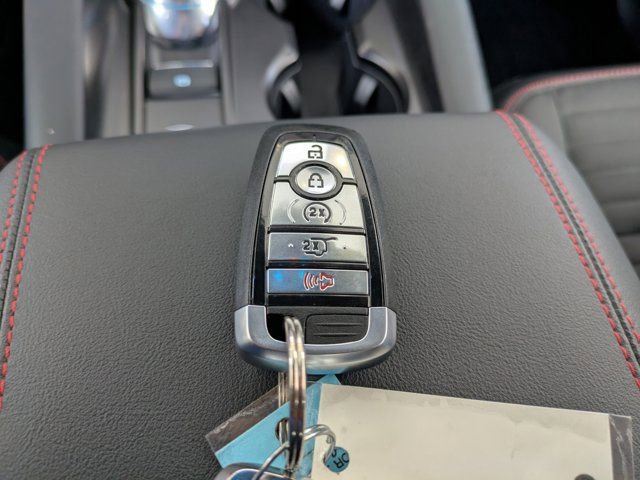 Certified 2025 Ford Explorer ST-Line image 33