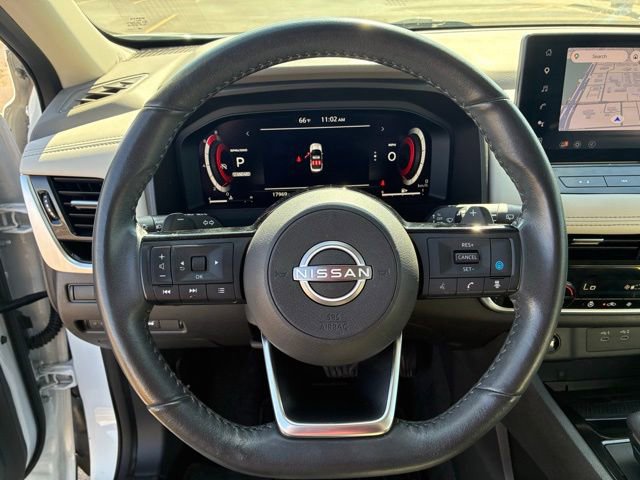 Certified 2024 Nissan Rogue SL FWD image 15