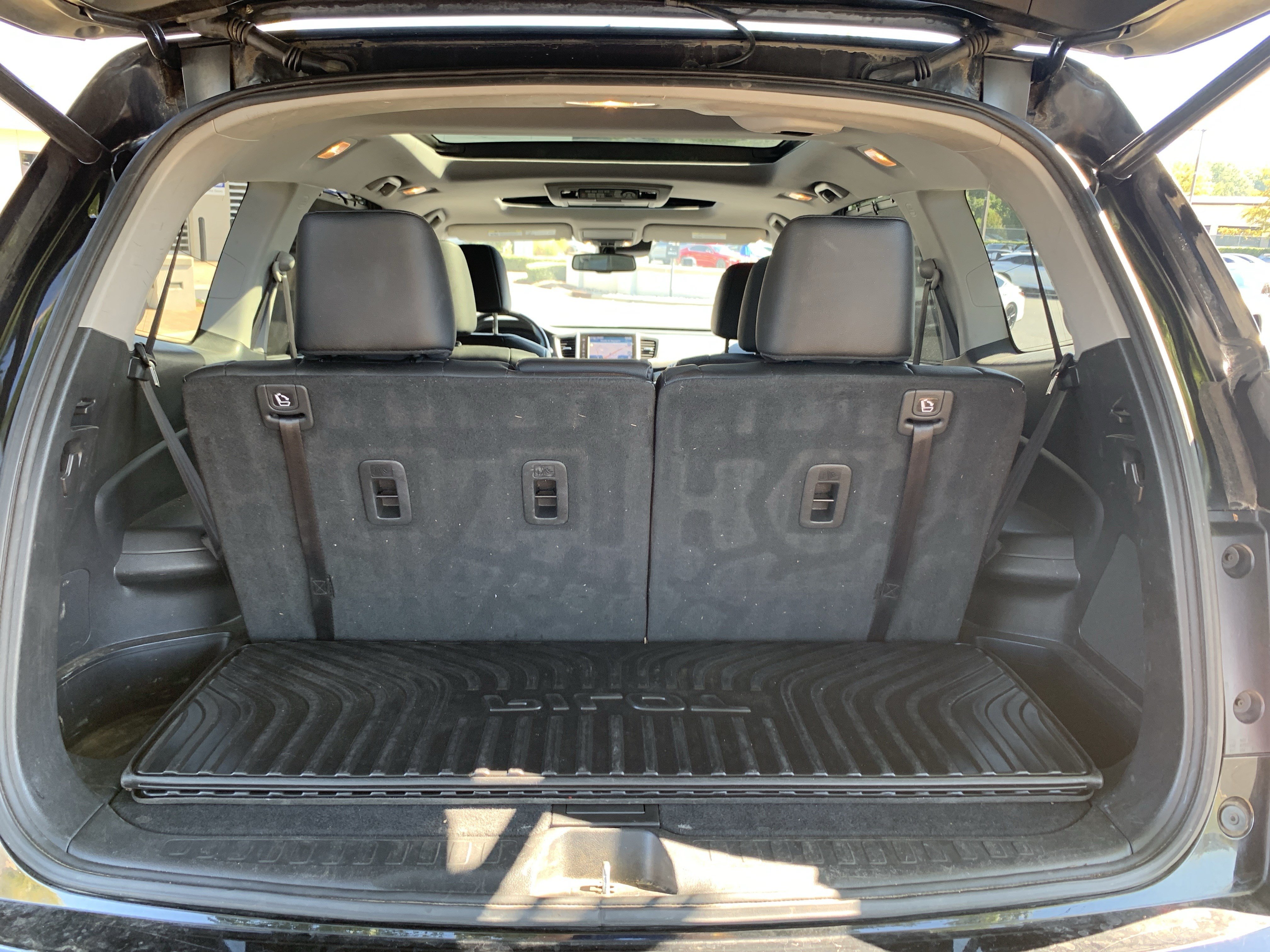 Used 2016 Honda Pilot Elite image 34