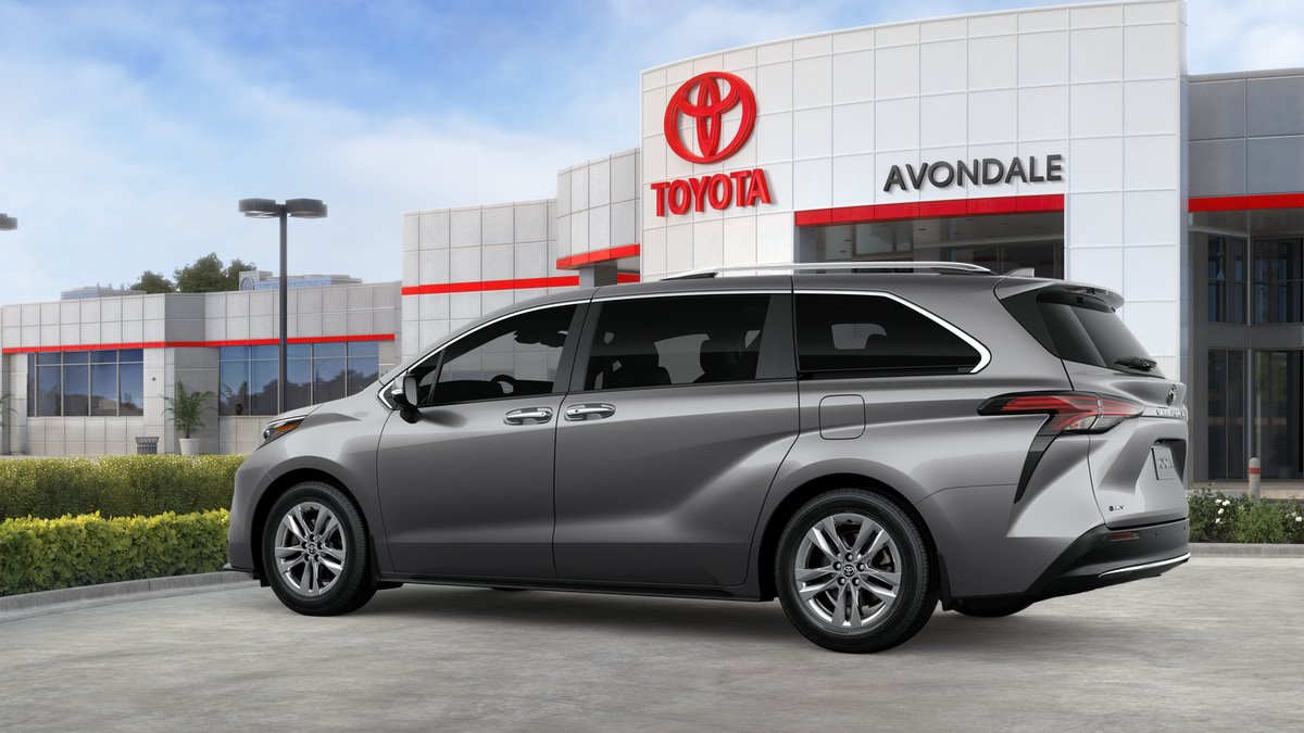 New 2026 Toyota Sienna Limited FWD image 5