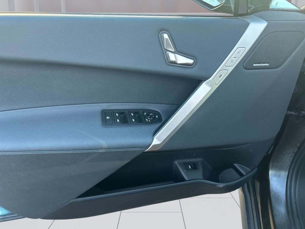 Used 2023 BMW iX xDrive50 w/ Convenience Package image 22