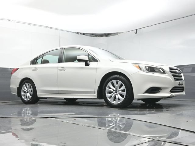 Used 2017 Subaru Legacy 2.5i Premium w/ Popular Package #1 AWD/4WD image 38