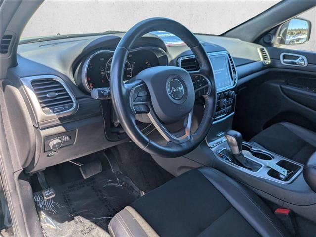 Used 2022 Jeep Grand Cherokee Laredo X RWD image 10