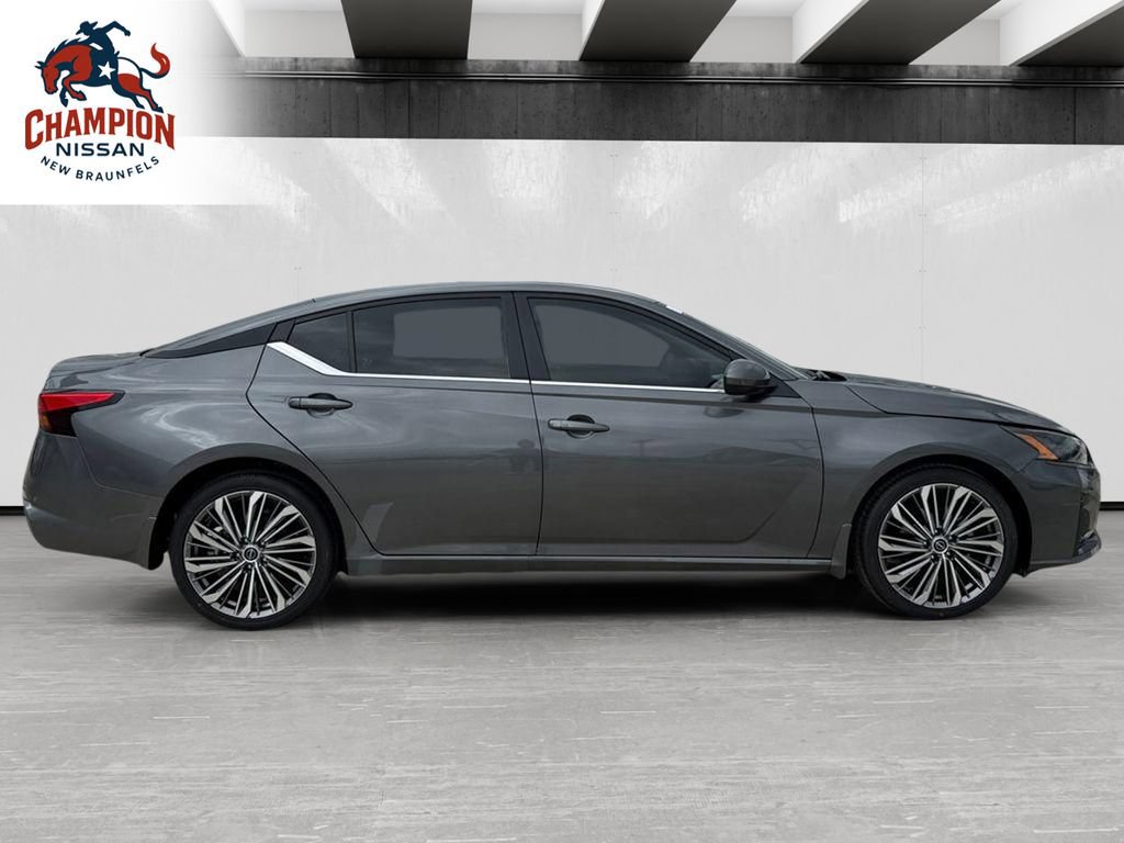 New 2026 Nissan Altima 2.5 SV w/ SV Premium Package FWD image 6