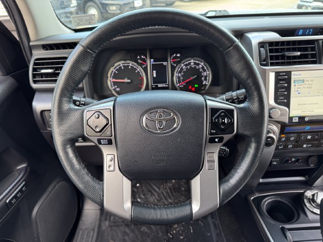 Used 2023 Toyota 4Runner Limited AWD/4WD image 21
