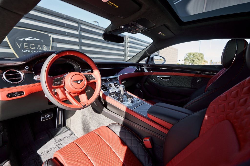 Used 2023 Bentley Continental GT Azure AWD/4WD image 2