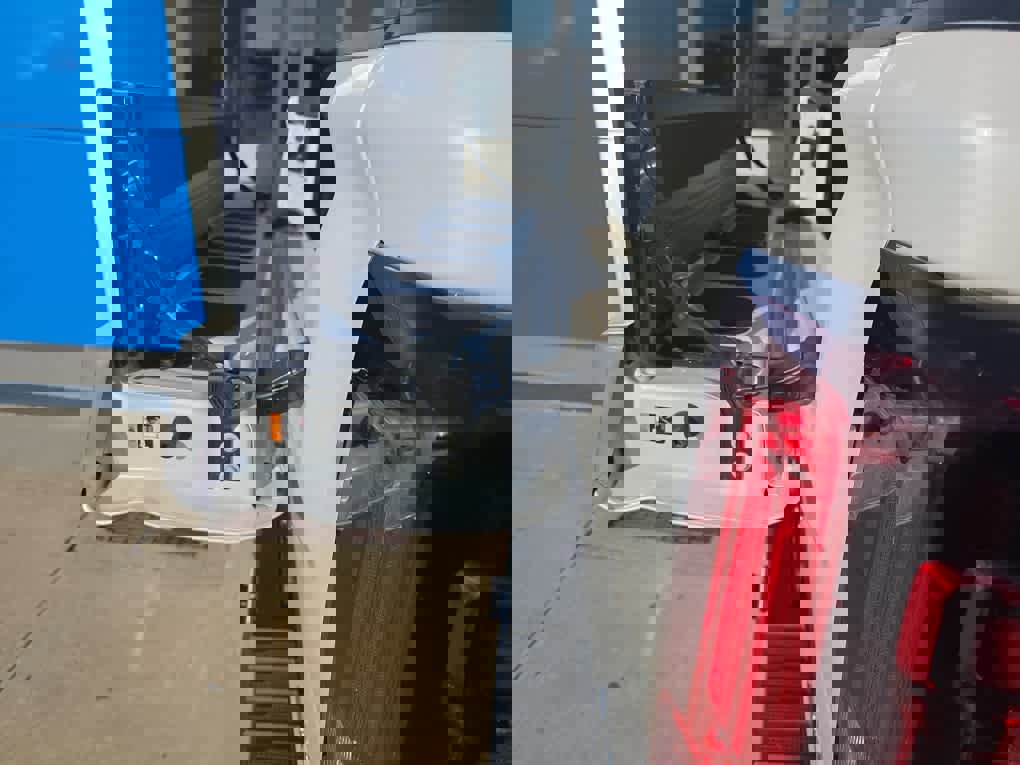 Used 2025 GMC Sierra 1500 SLT w/ SLT Premium Package image 11