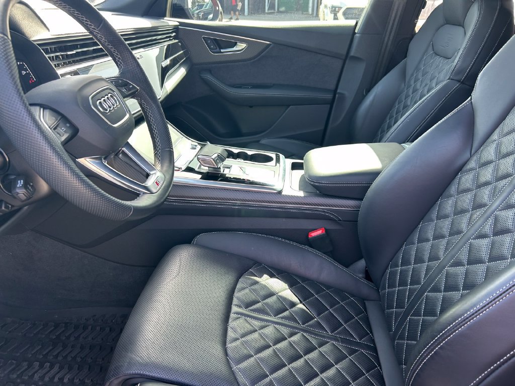 Used 2024 Audi SQ8 Premium Plus AWD/4WD image 11