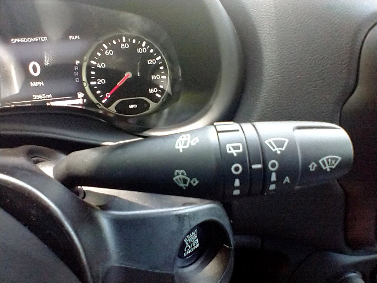 Used 2022 Jeep Renegade Latitude w/ Convenience Group image 30