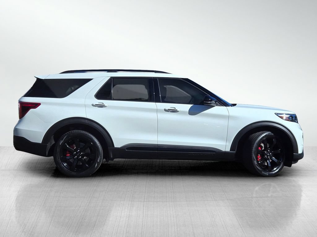 Used 2023 Ford Explorer ST w/ Equipment Group 401A AWD/4WD image 4