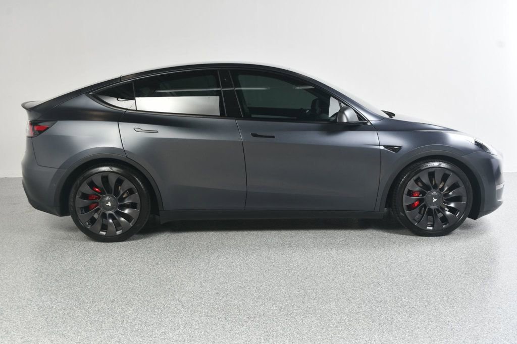 Used 2021 Tesla Model Y Performance AWD/4WD image 4