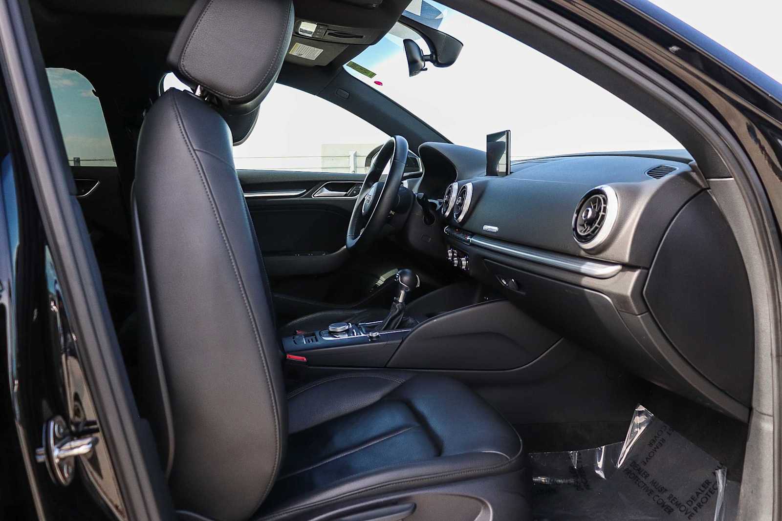 Used 2020 Audi A3 2.0T Premium image 23