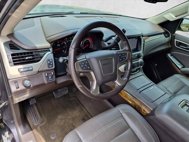 Used 2016 GMC Yukon Denali RWD image 10