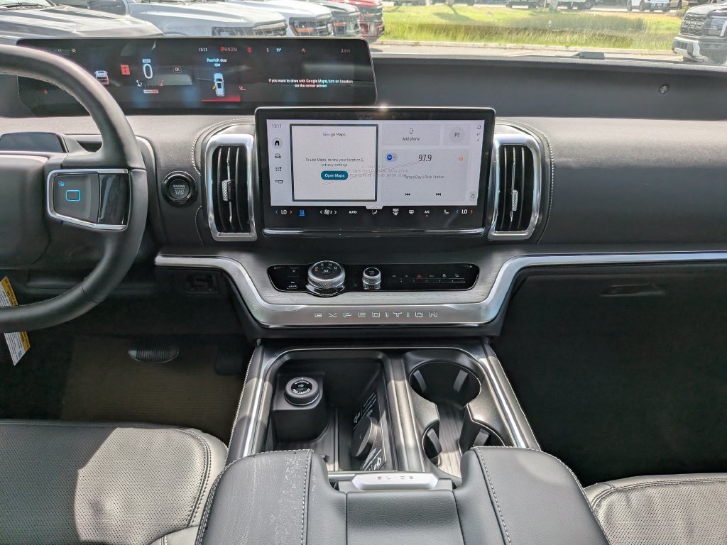New 2027 Ford Expedition Platinum w/ Driver's Package AWD/4WD image 15