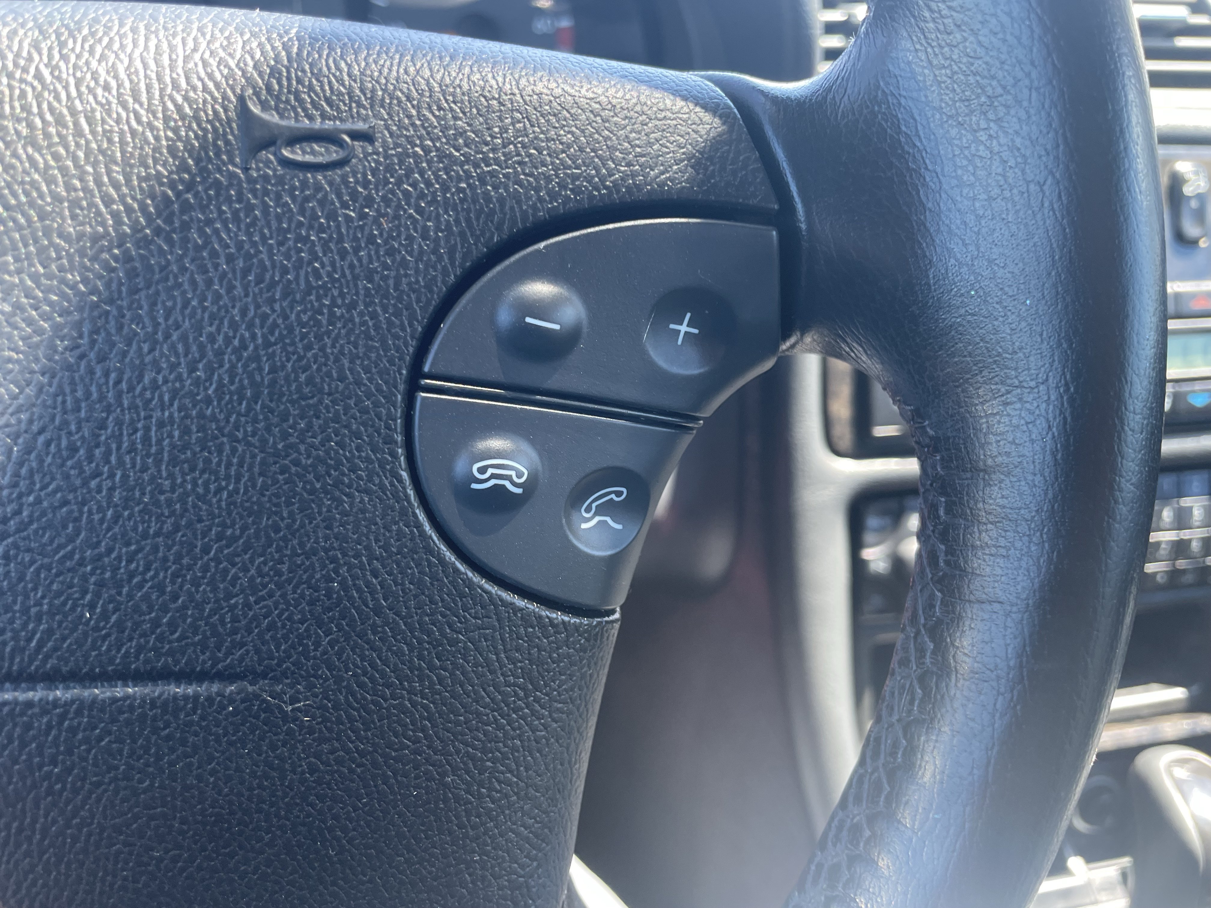 Used 2001 Mercedes-Benz CLK 430 Cabriolet image 15