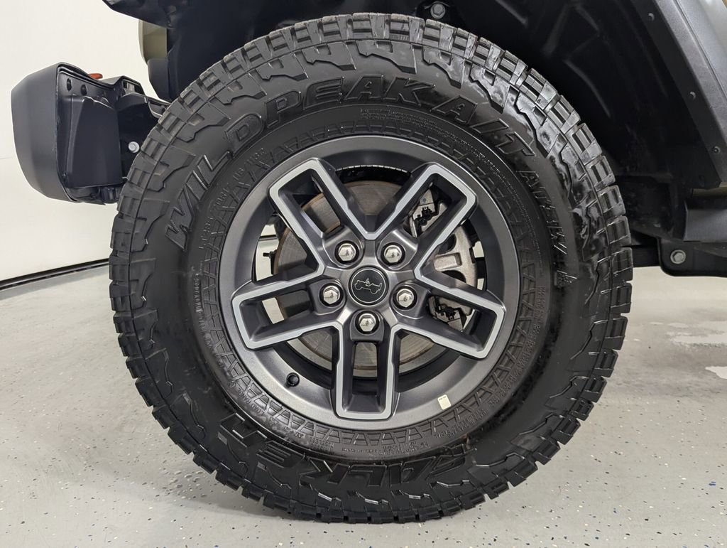 Used 2026 Jeep Gladiator Mojave AWD/4WD image 11