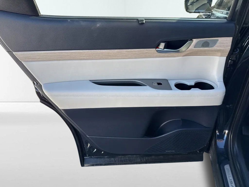 Used 2021 Hyundai Palisade Limited FWD image 28