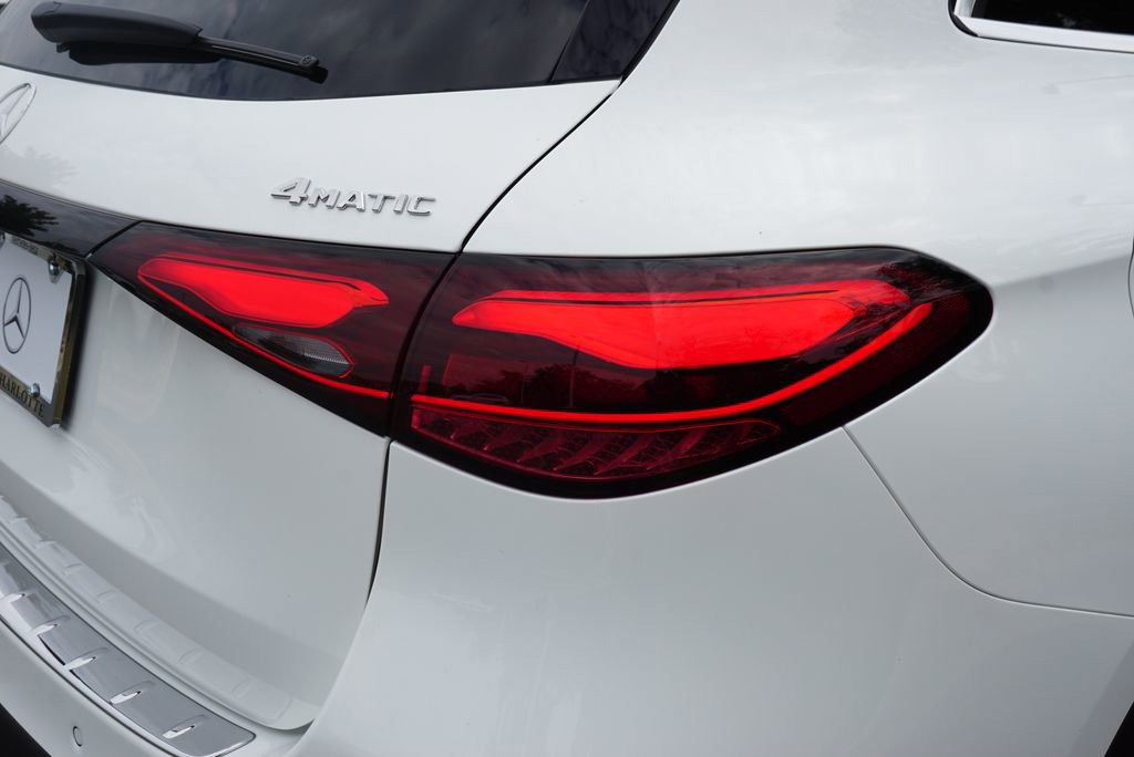 New 2026 Mercedes-Benz GLC 300 4MATIC image 16