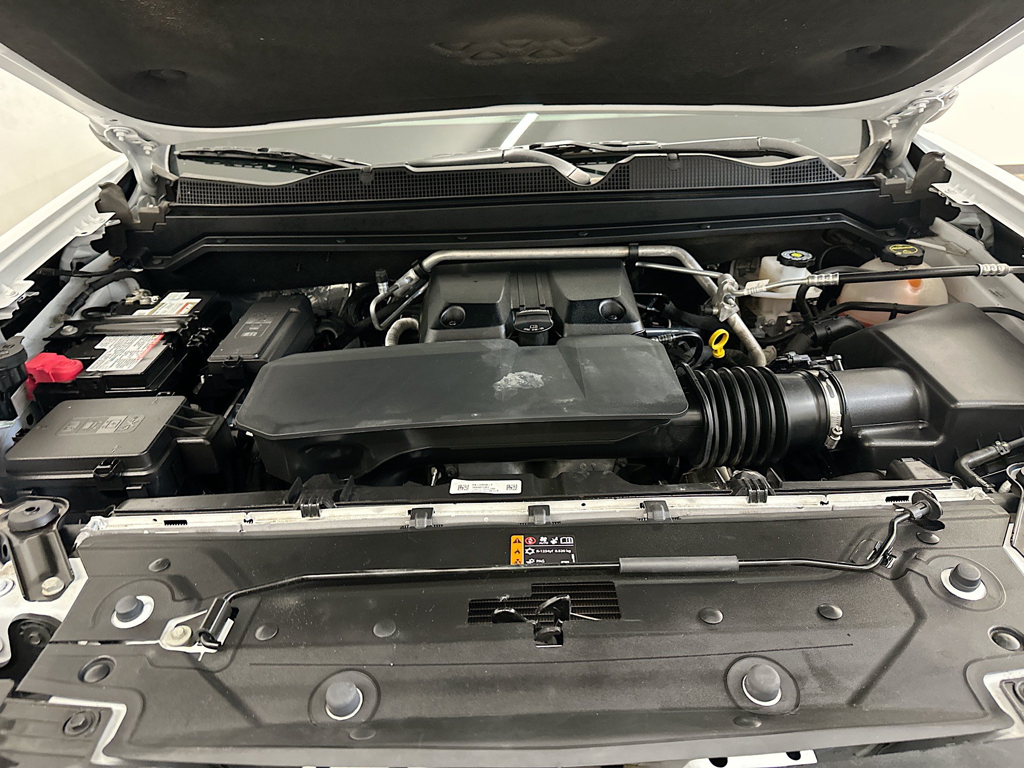 Used 2025 Chevrolet Colorado Z71 AWD/4WD image 34
