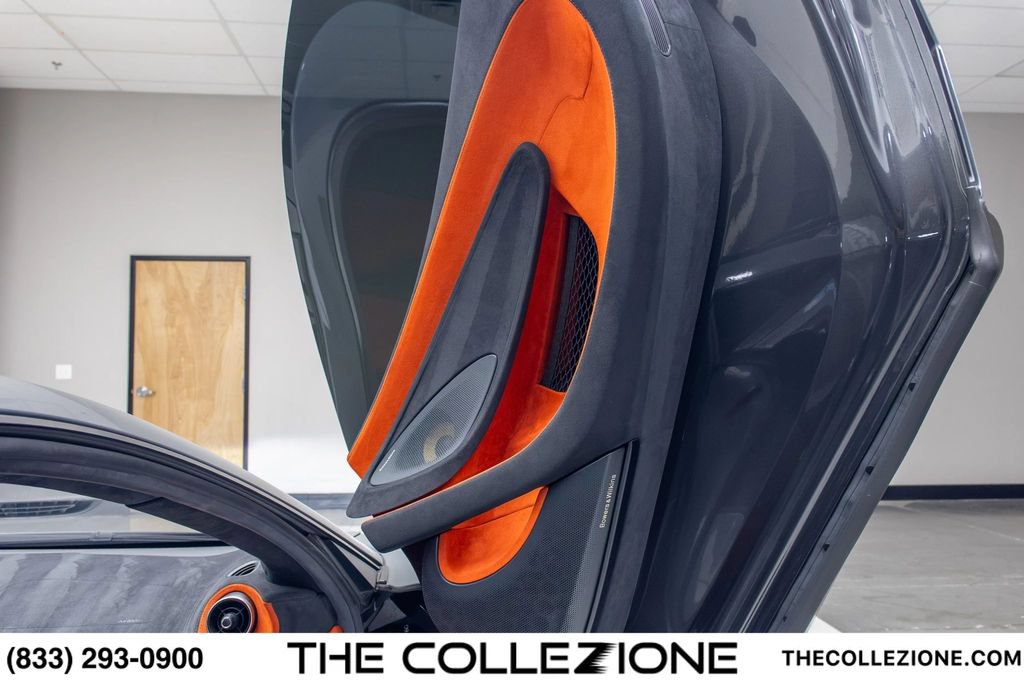 Used 2019 McLaren 600LT RWD image 80
