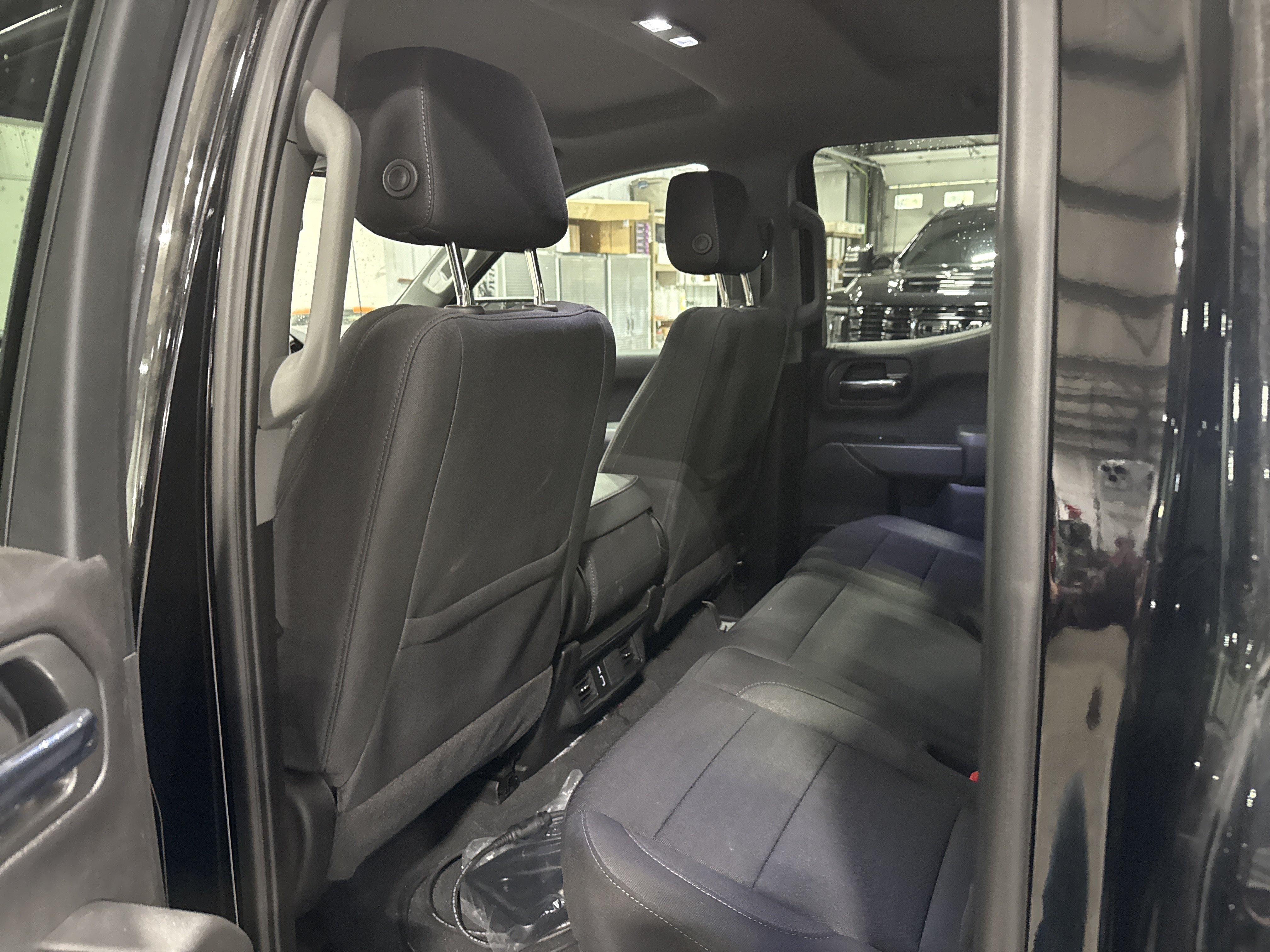 Used 2024 GMC Sierra 1500 Pro w/ Graphite Edition AWD/4WD image 8