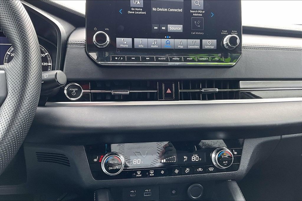 Used 2025 Mitsubishi Outlander LE image 30