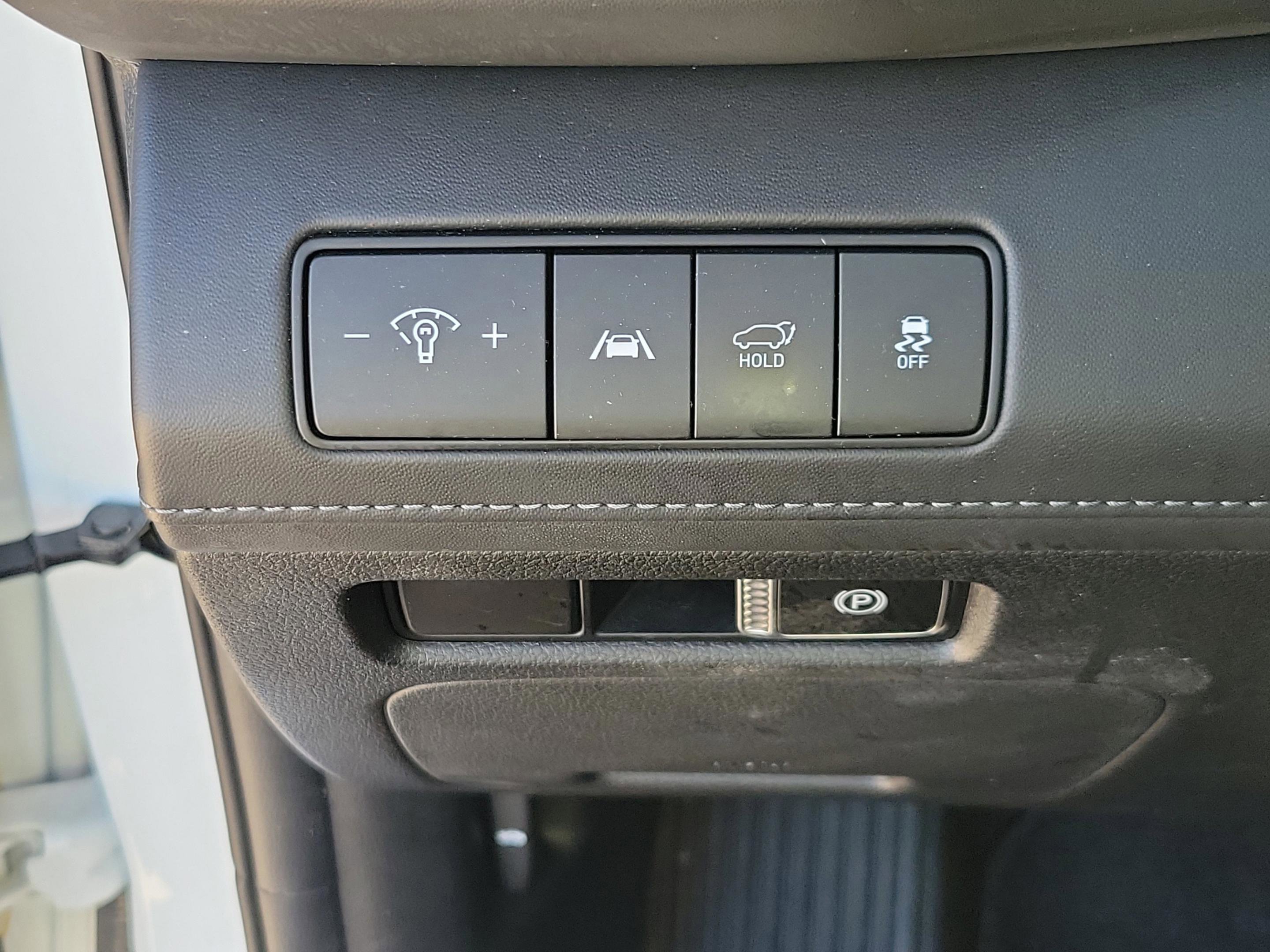 Certified 2023 Hyundai Santa Fe Calligraphy w/ Cargo Package image 26