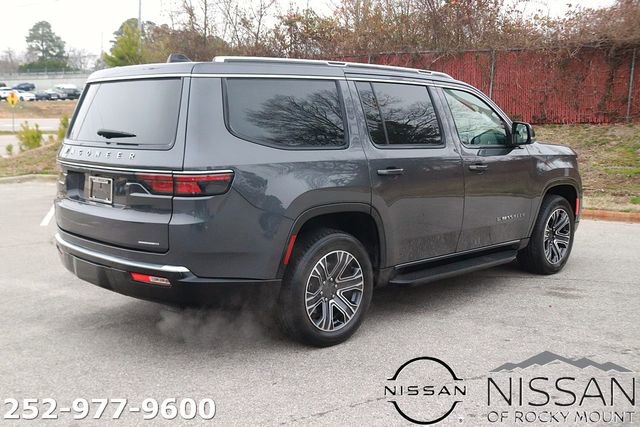 Used 2024 Jeep Wagoneer Series II image 8