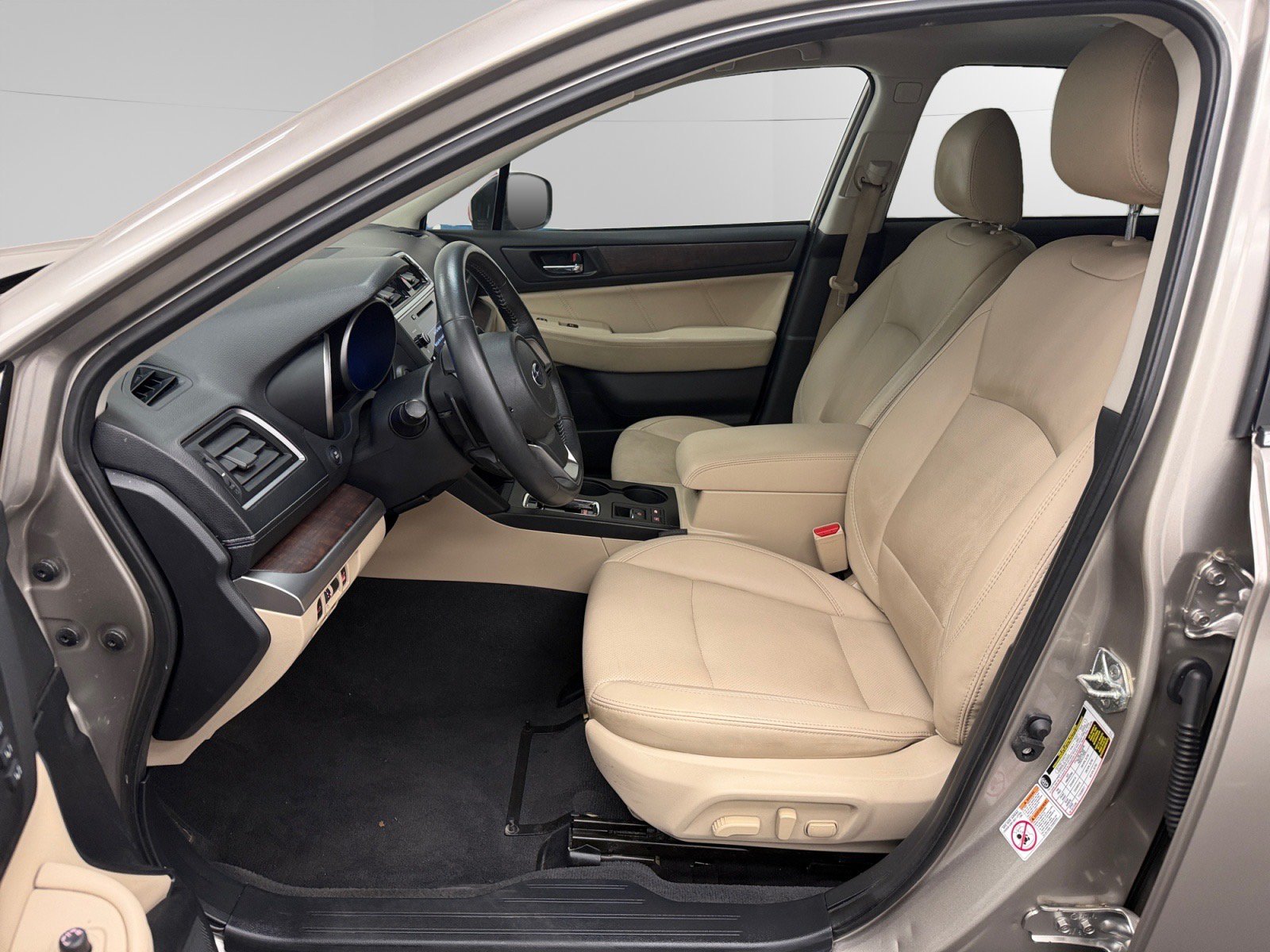 Used 2019 Subaru Outback 2.5i Limited AWD/4WD image 9