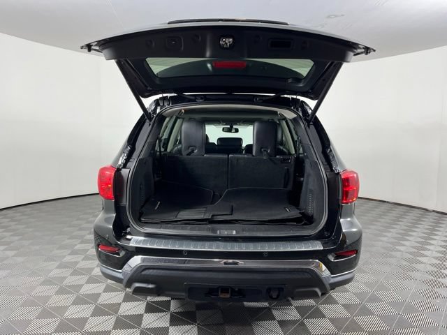 Used 2020 Nissan Pathfinder Platinum FWD image 49