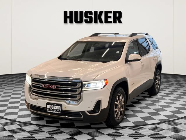 Used 2023 GMC Acadia SLT AWD/4WD image 4