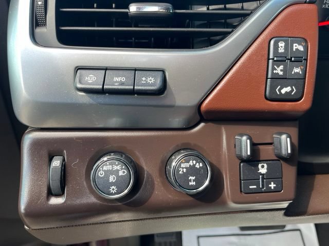 Used 2020 Chevrolet Tahoe Premier AWD/4WD image 6