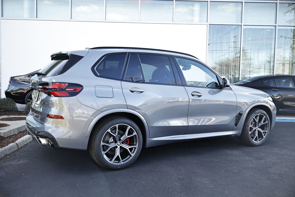 New 2026 BMW X5 sDrive40i w/ M Sport Package image 7