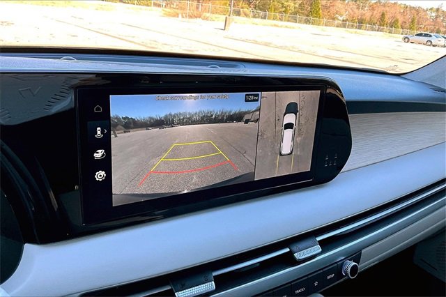 Used 2025 Hyundai Palisade Limited image 14