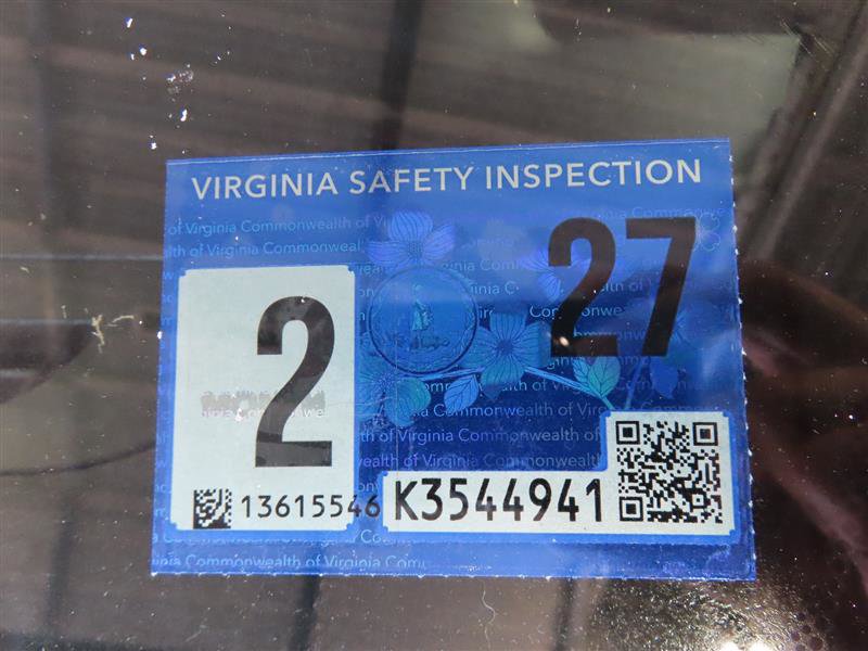 Used 2019 Jeep Grand Cherokee Laredo image 36