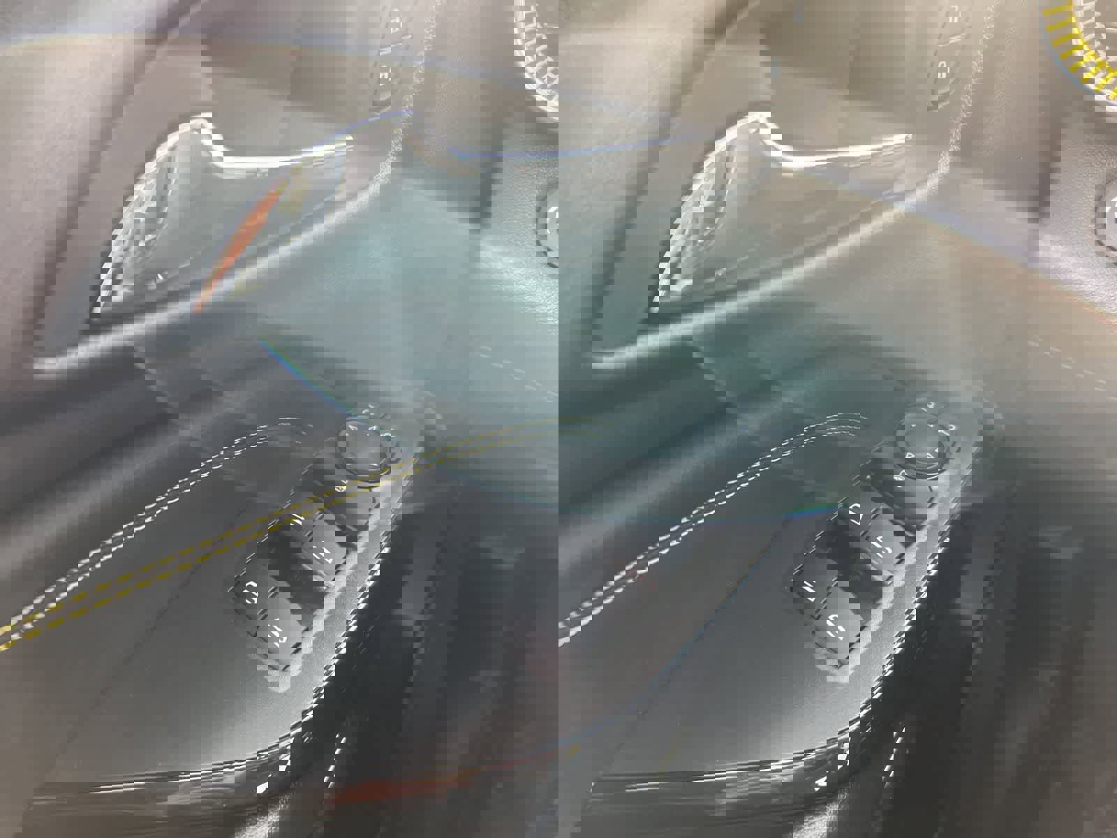 Used 2026 Chevrolet Trax LT FWD image 26