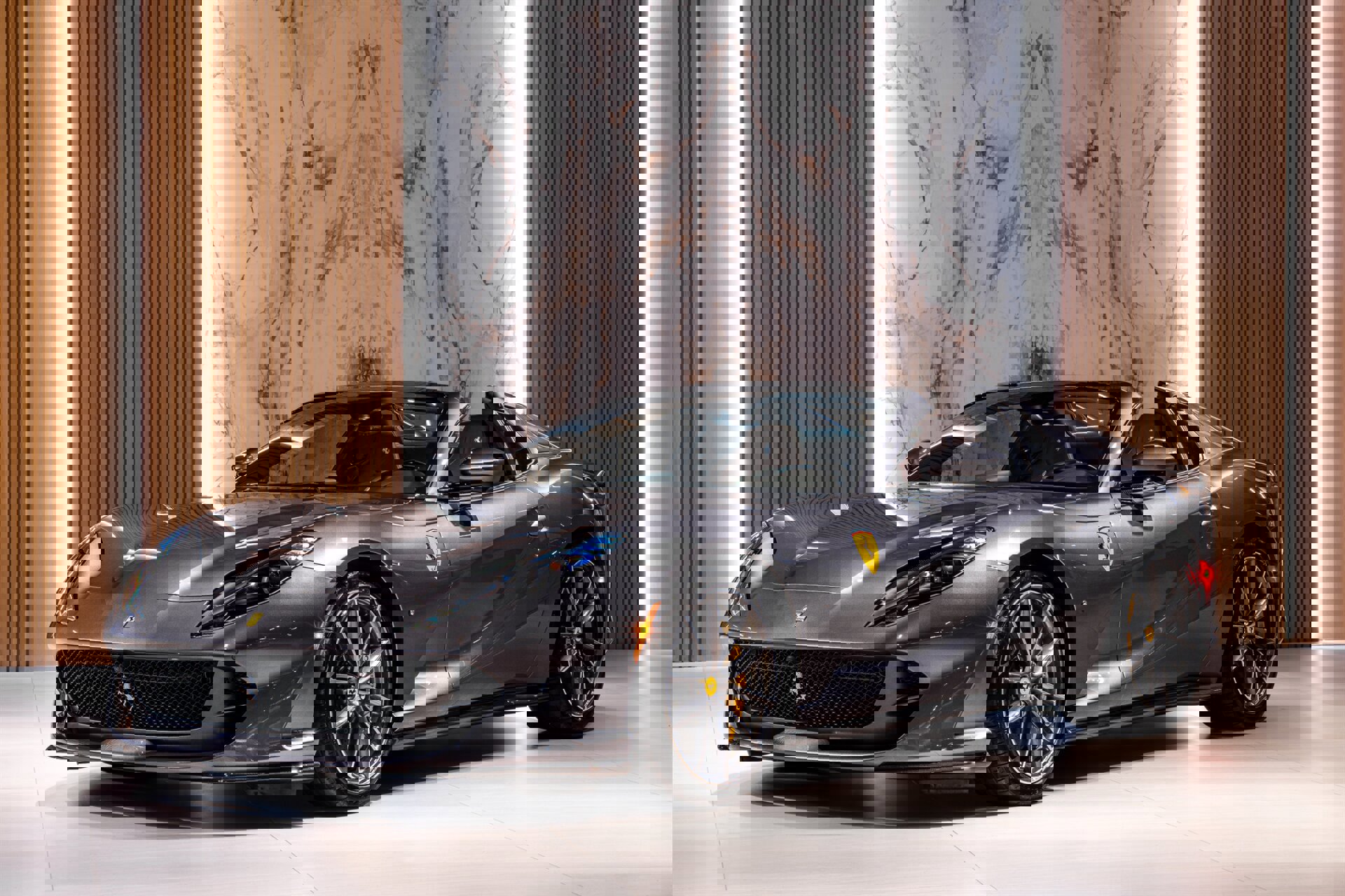 Used 2022 Ferrari 812 GTS image 1