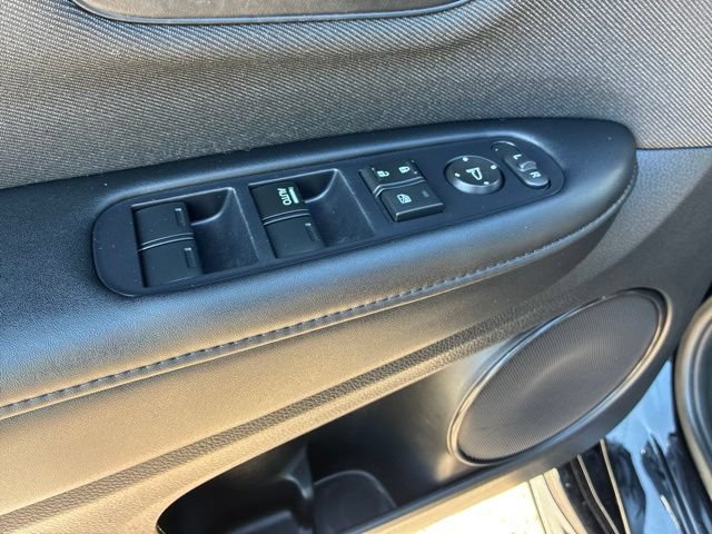 Certified 2019 Honda HR-V Sport image 13