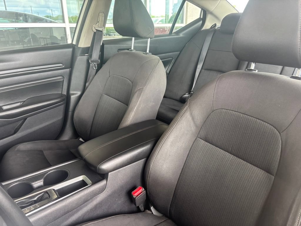 Used 2019 Nissan Altima 2.5 S FWD image 14