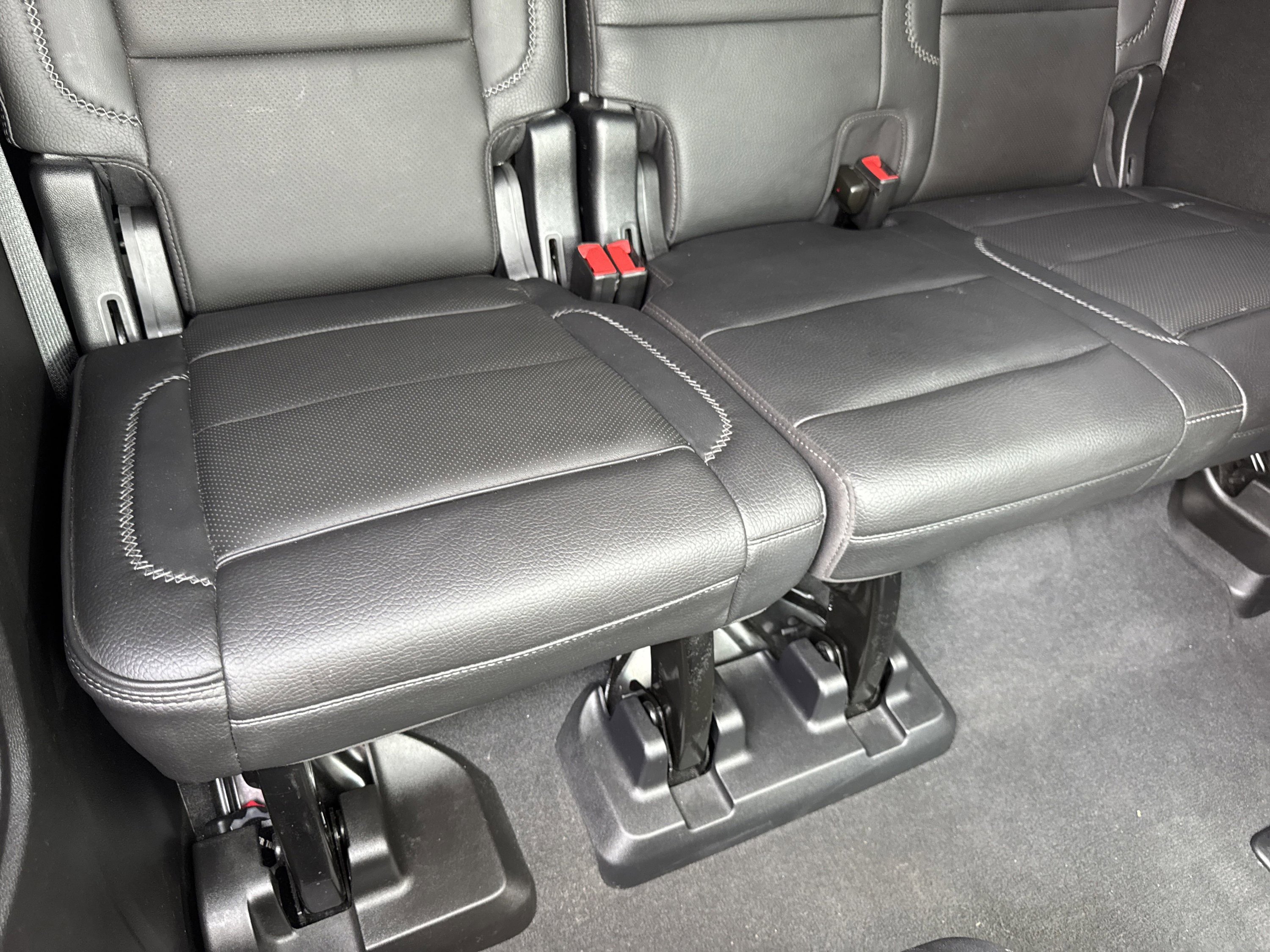 Used 2022 GMC Yukon Denali image 65