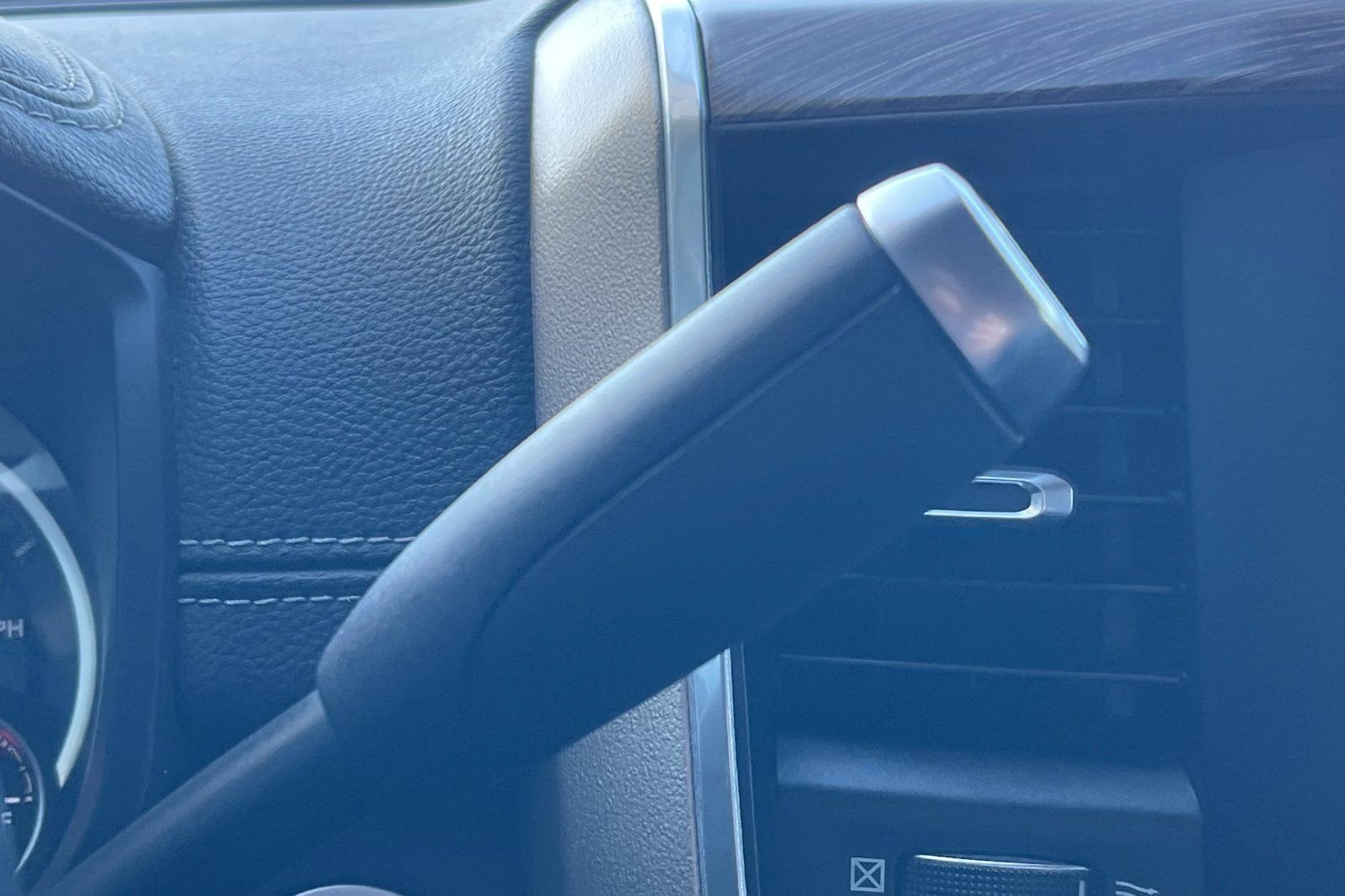 Used 2020 RAM 2500 Laramie image 21