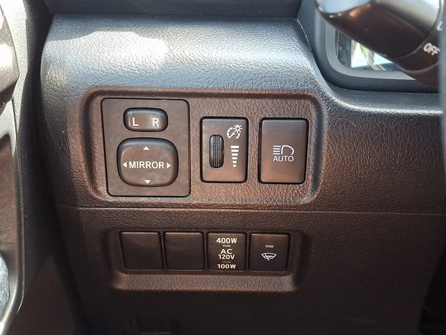 Used 2024 Toyota 4Runner TRD Off-Road AWD/4WD image 27