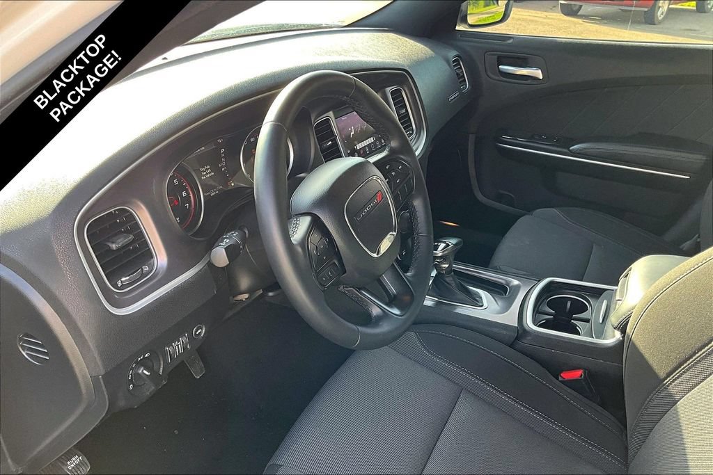 Used 2022 Dodge Charger SXT RWD image 13