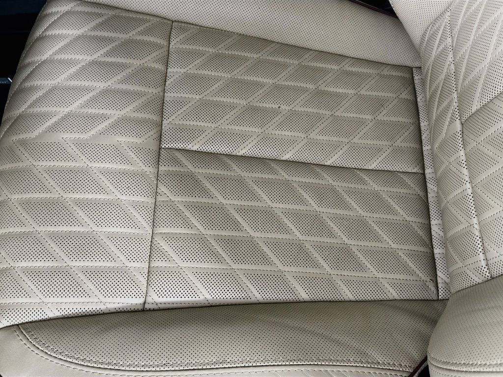 Certified 2026 Cadillac Lyriq Signature Luxury w/ Nappa Leather Package AWD/4WD image 22